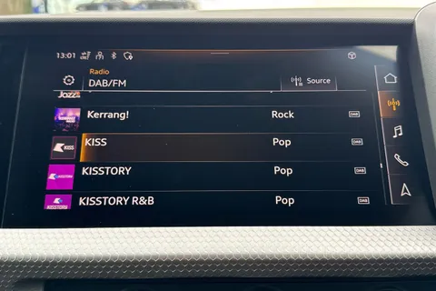  Audi A1 1.0 TFSI 30 S line Sportback Euro 6 (s/s) 5dr Thumbnail #61