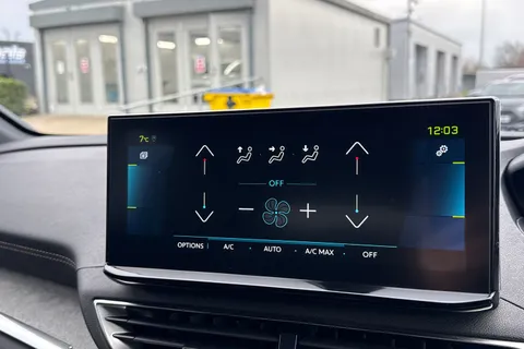 RV71HRP PEUGEOT 3008 1.6 13.2kWh GT e-EAT 4WD Euro 6 (s/s) 5dr Thumbnail #23