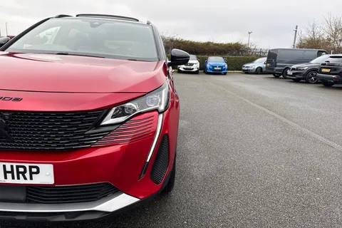 RV71HRP PEUGEOT 3008 1.6 13.2kWh GT e-EAT 4WD Euro 6 (s/s) 5dr Thumbnail #27