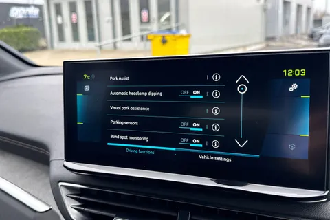 RV71HRP PEUGEOT 3008 1.6 13.2kWh GT e-EAT 4WD Euro 6 (s/s) 5dr Thumbnail #54