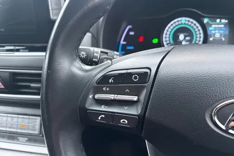 39 of 50 for Hyundai Kona 64kWh Premium Auto 5dr