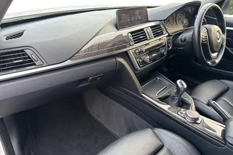 YG66SXT BMW 4 Series Gran Coupe 2.0 420i Luxury Euro 6 (s/s) 5dr Thumbnail #10