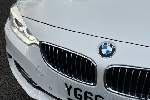 YG66SXT BMW 4 Series Gran Coupe 2.0 420i Luxury Euro 6 (s/s) 5dr Thumbnail #27