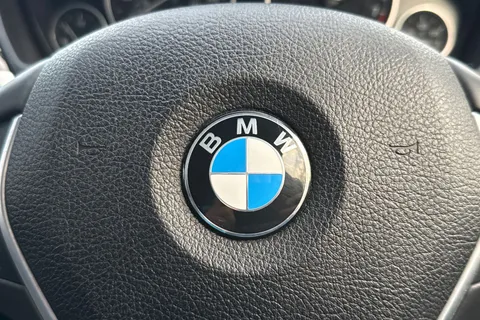 YG66SXT BMW 4 Series Gran Coupe 2.0 420i Luxury Euro 6 (s/s) 5dr Thumbnail #39