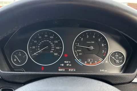 YG66SXT BMW 4 Series Gran Coupe 2.0 420i Luxury Euro 6 (s/s) 5dr Thumbnail #42