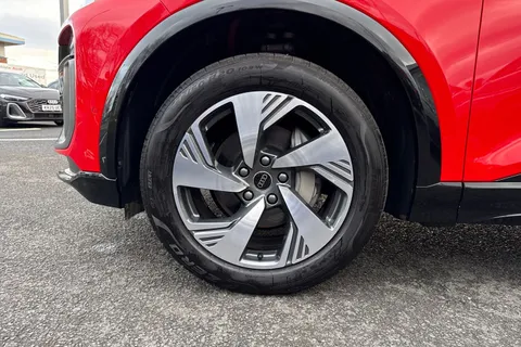 KY25FMF Audi Q6 E-Tron Q6 SUV S line e-tron performance  225,00 kW Thumbnail #11