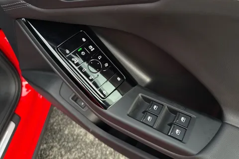 KY25FMF Audi Q6 E-Tron Q6 SUV S line e-tron performance  225,00 kW Thumbnail #48