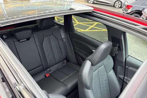 KY25FMF Audi Q6 E-Tron Q6 SUV S line e-tron performance  225,00 kW Thumbnail #57