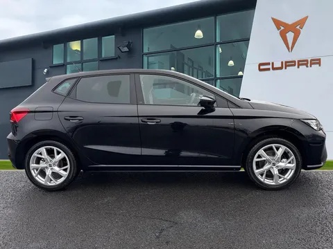  SEAT Ibiza 1.0 TSI FR First Edition DSG Euro 6 (s/s) 5dr Thumbnail #4