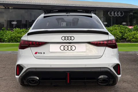  Audi RS 3 2.5 TFSI Carbon Vorsprung S Tronic quattro Euro 6 (s/s) 4dr Thumbnail #5