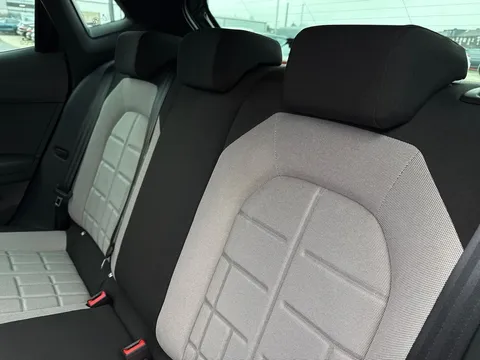  SEAT Ibiza 1.0 TSI FR First Edition DSG Euro 6 (s/s) 5dr Thumbnail #14