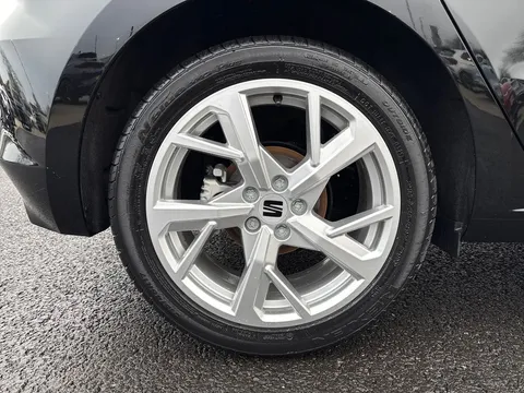  SEAT Ibiza 1.0 TSI FR First Edition DSG Euro 6 (s/s) 5dr Thumbnail #24