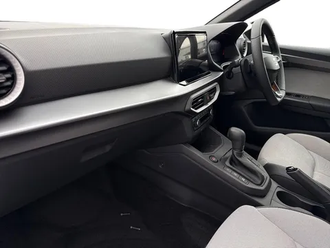  SEAT Arona 1.0 TSI FR First Edition DSG Euro 6 (s/s) 5dr Thumbnail #8