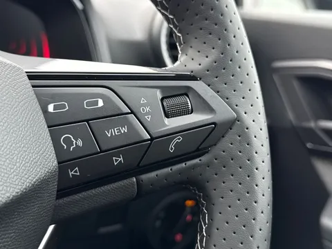  SEAT Arona 1.0 TSI FR First Edition DSG Euro 6 (s/s) 5dr Thumbnail #33