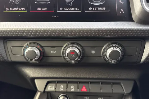  Audi A1 1.0 TFSI 30 Sport Sportback Euro 6 (s/s) 5dr Thumbnail #19