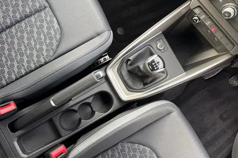  Audi A1 1.0 TFSI 30 Sport Sportback Euro 6 (s/s) 5dr Thumbnail #20