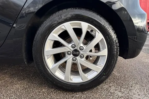  Audi A1 1.0 TFSI 30 Sport Sportback Euro 6 (s/s) 5dr Thumbnail #23