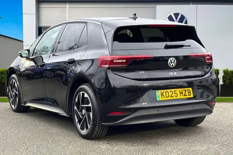 2 of 46 for Volkswagen ID.3 150kW Match Pro 59kWh 5dr Auto | 18'' Alloy Wheels | Ambient Lighting