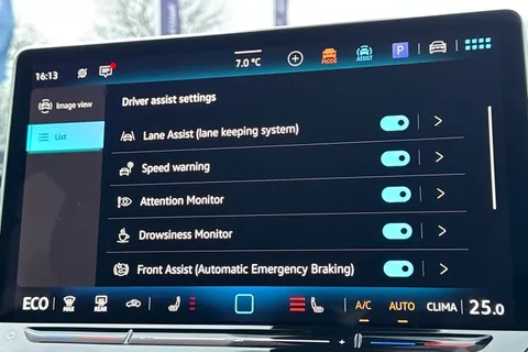 31 of 46 for Volkswagen ID.3 150kW Match Pro 59kWh 5dr Auto | 18'' Alloy Wheels | Ambient Lighting