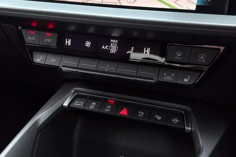  Audi RS 3 2.5 TFSI Carbon Black Sportback S Tronic quattro Euro 6 (s/s) 5dr Thumbnail #22