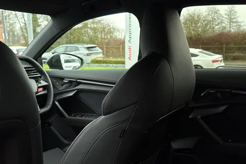  Audi RS 3 2.5 TFSI Carbon Black Sportback S Tronic quattro Euro 6 (s/s) 5dr Thumbnail #28