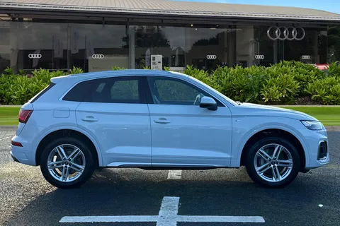 NL71XJF Audi Q5 S line 50 TFSI e quattro 299 PS S tronic Thumbnail #4