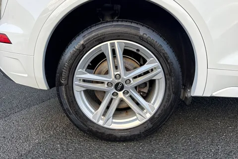 NL71XJF Audi Q5 S line 50 TFSI e quattro 299 PS S tronic Thumbnail #14