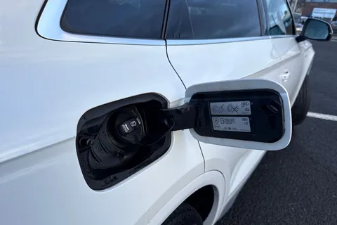 NL71XJF Audi Q5 S line 50 TFSI e quattro 299 PS S tronic Thumbnail #28