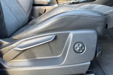 NL71XJF Audi Q5 S line 50 TFSI e quattro 299 PS S tronic Thumbnail #46