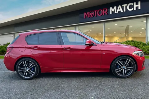 AJ19KMA BMW 1 Series 1.5 116d M Sport Shadow Edition Auto Euro 6 (s/s) 5dr Thumbnail #4