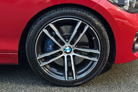 AJ19KMA BMW 1 Series 1.5 116d M Sport Shadow Edition Auto Euro 6 (s/s) 5dr Thumbnail #11