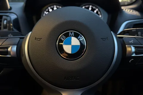 AJ19KMA BMW 1 Series 1.5 116d M Sport Shadow Edition Auto Euro 6 (s/s) 5dr Thumbnail #36