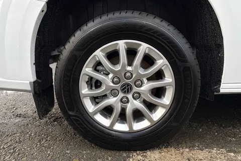 PJ75WBV Volkswagen Transporter T28 Panel Van Commerce Pro SWB 110 PS 2.0 TDI 6sp Manual Thumbnail #10