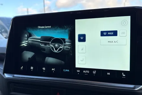 PJ75YDH Volkswagen Transporter T28 Panel Van Commerce Pro SWB 110 PS 2.0 TDI 6sp Manual Thumbnail #22