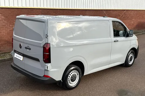 BG25EDX Volkswagen Transporter 2.0 TDI 150 Commerce Plus Van Auto Thumbnail #26