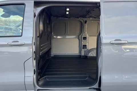 PJ75YDH Volkswagen Transporter T28 Panel Van Commerce Pro SWB 110 PS 2.0 TDI 6sp Manual Thumbnail #26