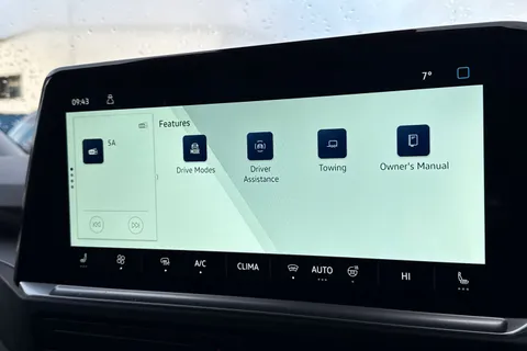 PJ75YDH Volkswagen Transporter T28 Panel Van Commerce Pro SWB 110 PS 2.0 TDI 6sp Manual Thumbnail #33