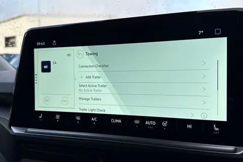 PJ75YDH Volkswagen Transporter T28 Panel Van Commerce Pro SWB 110 PS 2.0 TDI 6sp Manual Thumbnail #36