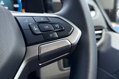 PJ75YDH Volkswagen Transporter T28 Panel Van Commerce Pro SWB 110 PS 2.0 TDI 6sp Manual Thumbnail #41