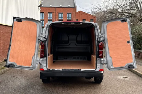 BG25EDX Volkswagen Transporter 2.0 TDI 150 Commerce Plus Van Auto Thumbnail #42