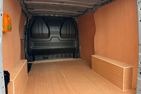 BG25EDX Volkswagen Transporter 2.0 TDI 150 Commerce Plus Van Auto Thumbnail #45