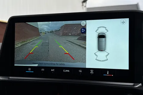 BG25EDX Volkswagen Transporter 2.0 TDI 150 Commerce Plus Van Auto Thumbnail #59