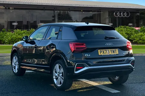 PX73YMT Audi Q2 S line 35 TFSI  150 PS S tronic Thumbnail #3
