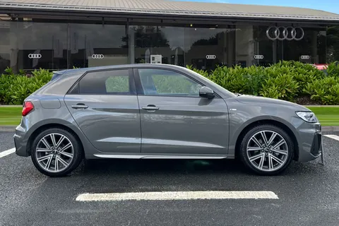 KS25WHW Audi A1 S line 30 TFSI  116 PS S tronic Thumbnail #4