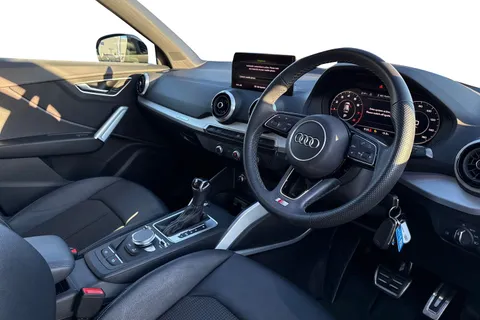 PX73YMT Audi Q2 S line 35 TFSI  150 PS S tronic Thumbnail #14