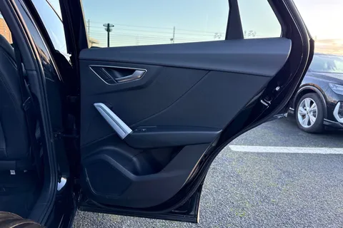 PX73YMT Audi Q2 S line 35 TFSI  150 PS S tronic Thumbnail #42