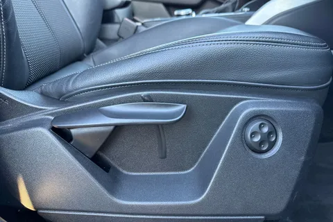 PX73YMT Audi Q2 S line 35 TFSI  150 PS S tronic Thumbnail #44