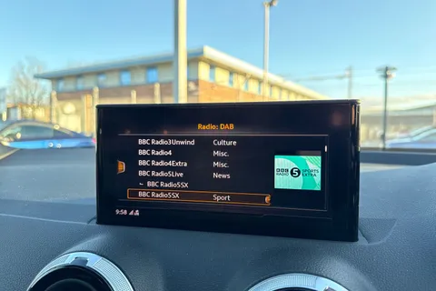 PX73YMT Audi Q2 S line 35 TFSI  150 PS S tronic Thumbnail #57