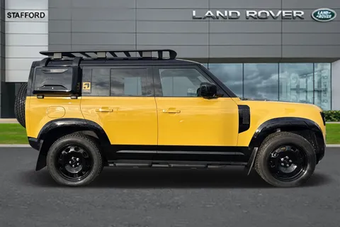 Land Rover Defender 110 3.0 D350 MHEV Trophy Edition Deep Sandglow Auto 4WD Euro 6 (s/s) 5dr Thumbnail #6