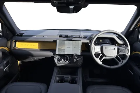  Land Rover Defender 110 3.0 D350 MHEV Trophy Edition Deep Sandglow Auto 4WD Euro 6 (s/s) 5dr Thumbnail #10